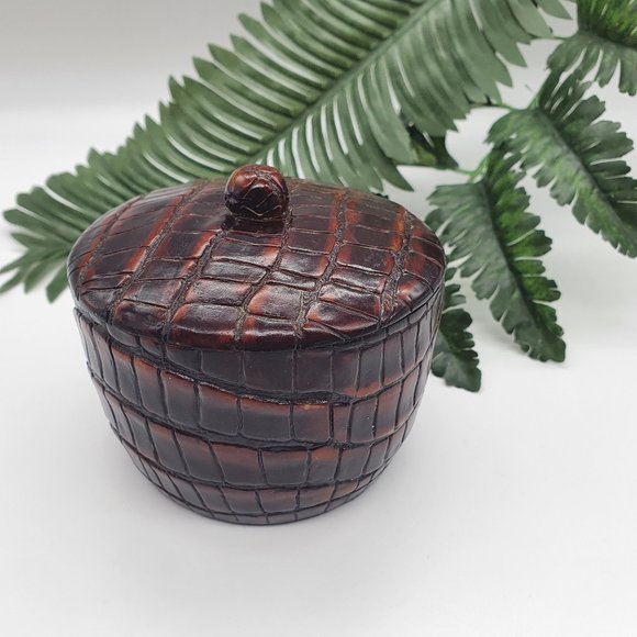 Vintage Mahogany (?) Wooden Trinket Box - Picture 1 of 6